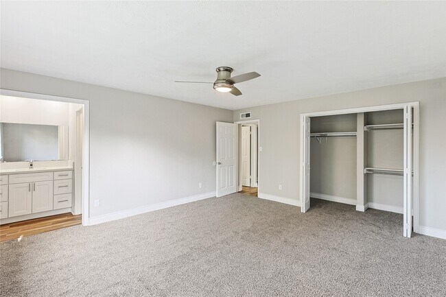 Building Photo - 17310 Nordway Dr