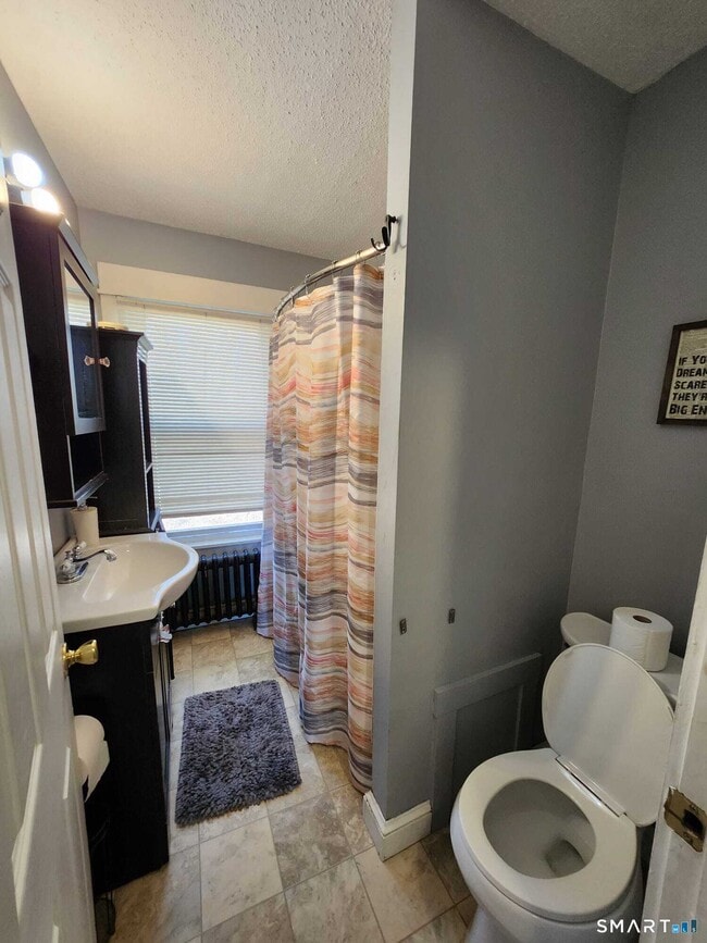 Building Photo - 14 Union St