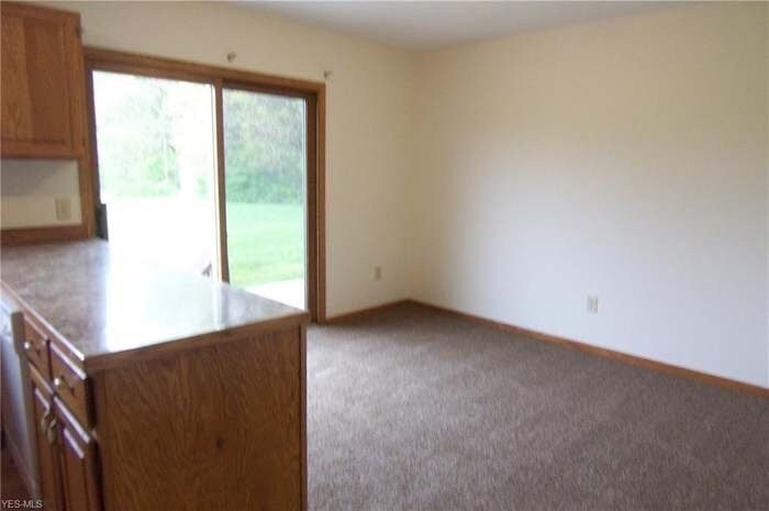 Building Photo - 888 E Caston Rd