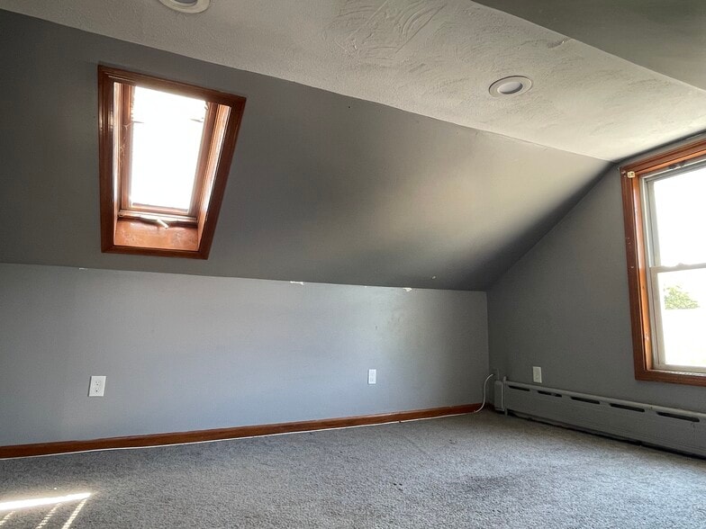 Building Photo - 9 Durso Ave