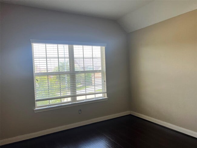 Building Photo - 4318 Bay Wind Ct