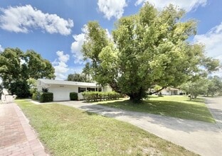 Building Photo - 4149 Prudence Dr
