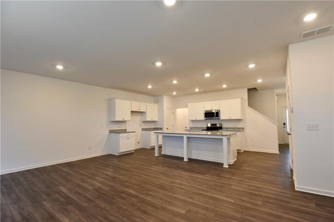 Building Photo - 140 Star Ct