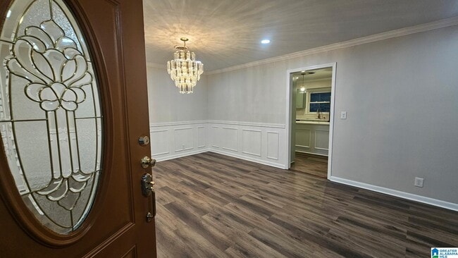 Building Photo - 105 Woodland Rd