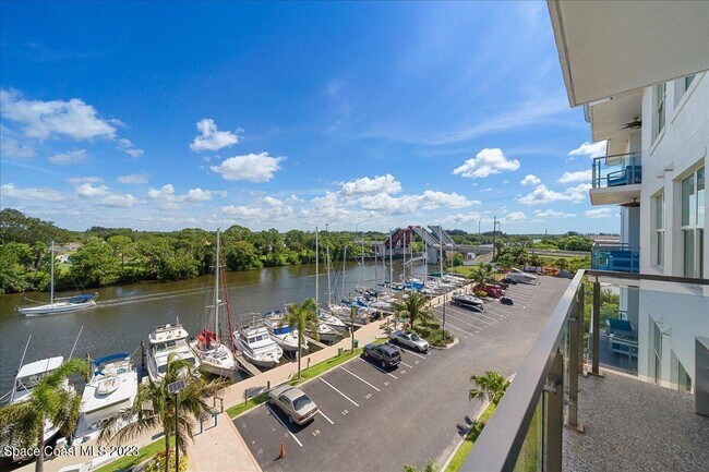 Building Photo - 202 Ivory Coral Ln