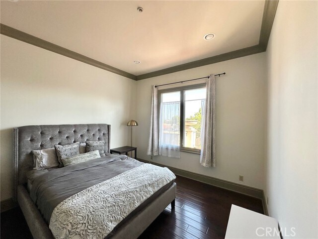 Building Photo - 108 S El Molino Ave