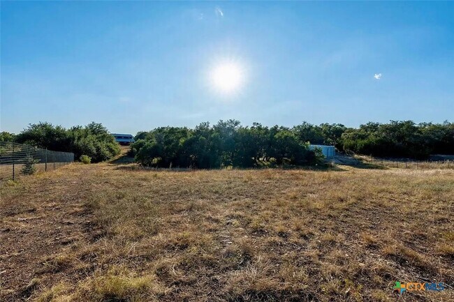 Building Photo - 301 Medlin Creek Loop