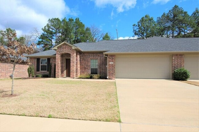 Building Photo - Available Now: 3 Bedroom, 2 Bathroom Town ...