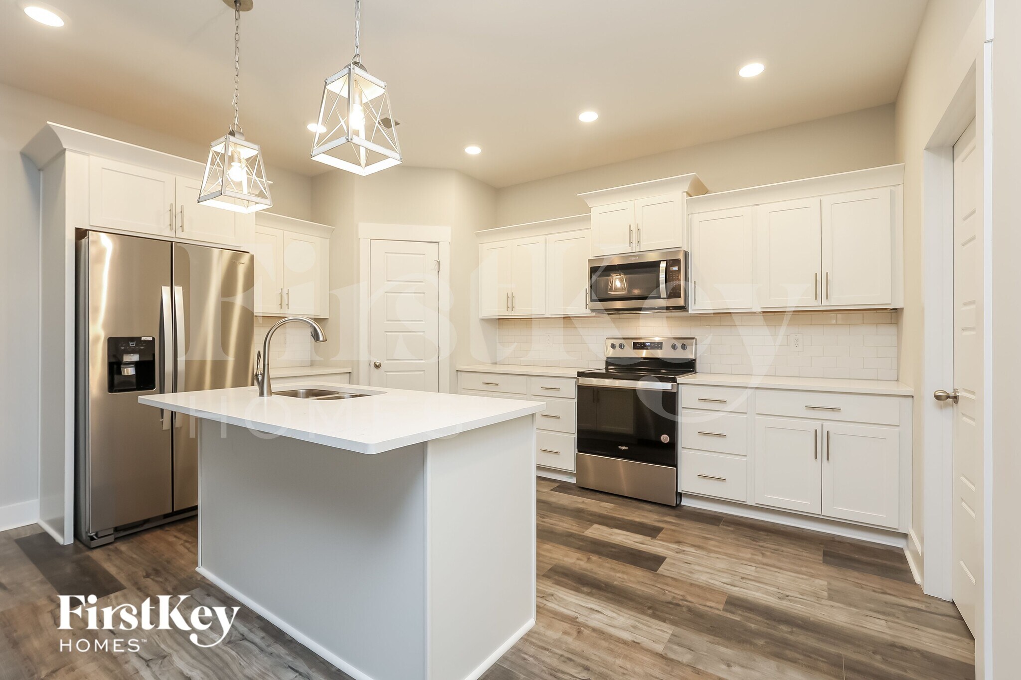 Building Photo - 1413 Kingbird Dr