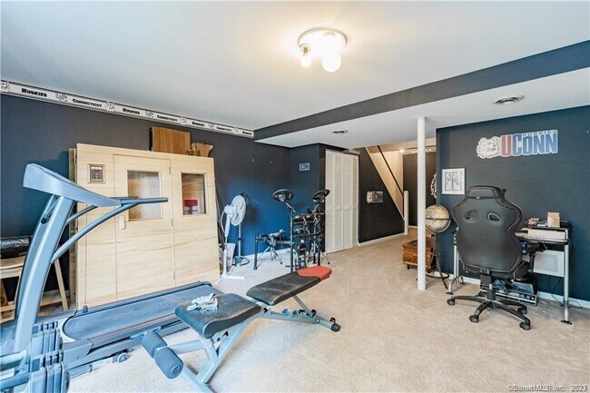 Building Photo - 128 Conestoga Way