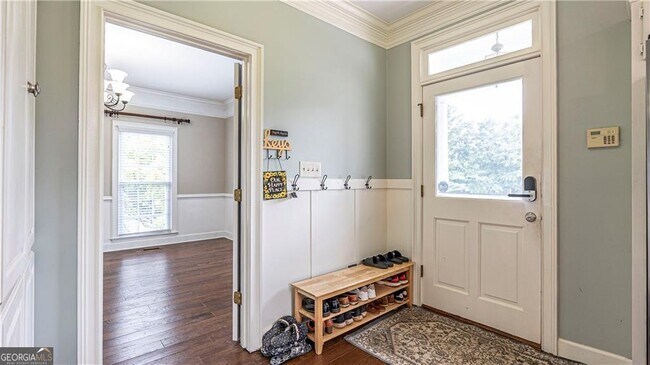Building Photo - 148 White Oak Dr