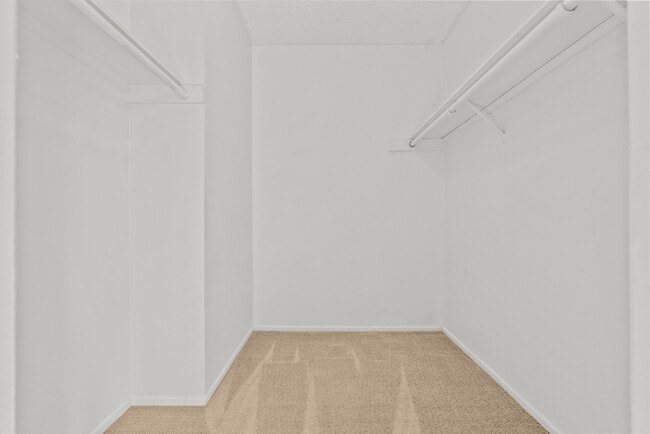 Building Photo - 4134 Yankee Dr