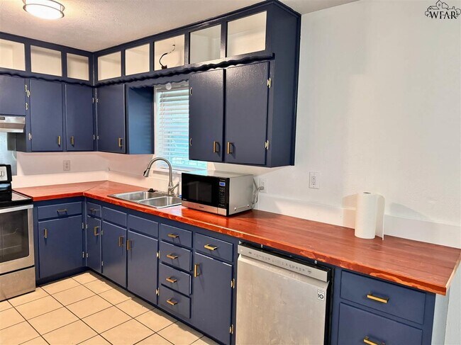 Building Photo - 4609 Tammy Dr