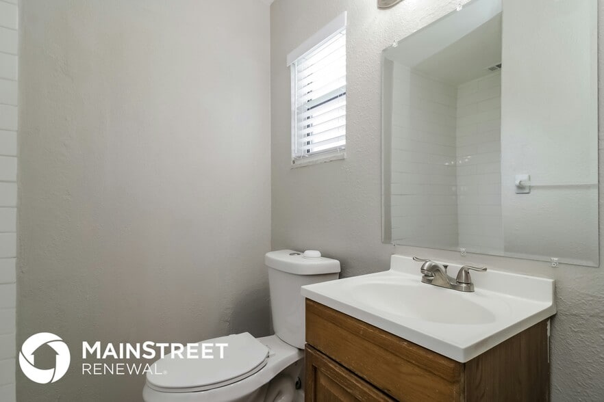 Building Photo - 508 S Cottage Hill Rd