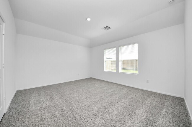 Building Photo - 40630 Balsam Run Ln