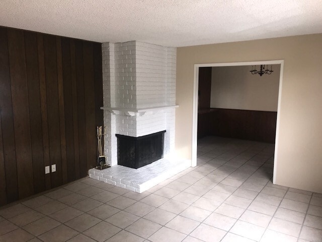 Building Photo - 3/2 Bedroom home in El Cajon with a POOL!