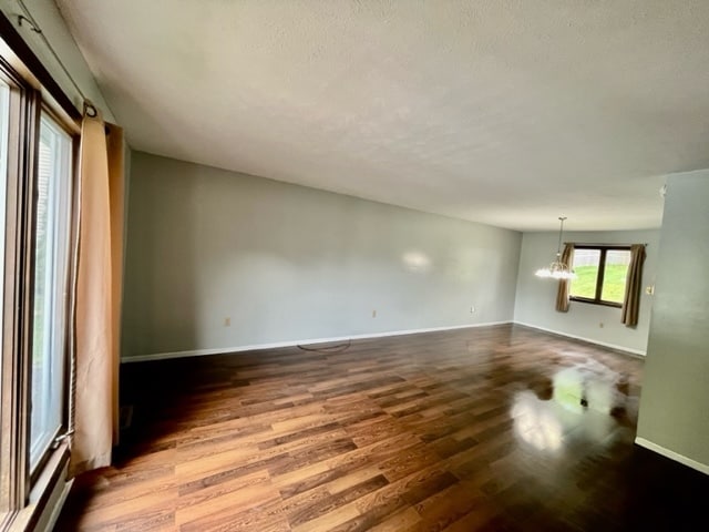 Building Photo - 275 Brad Dr