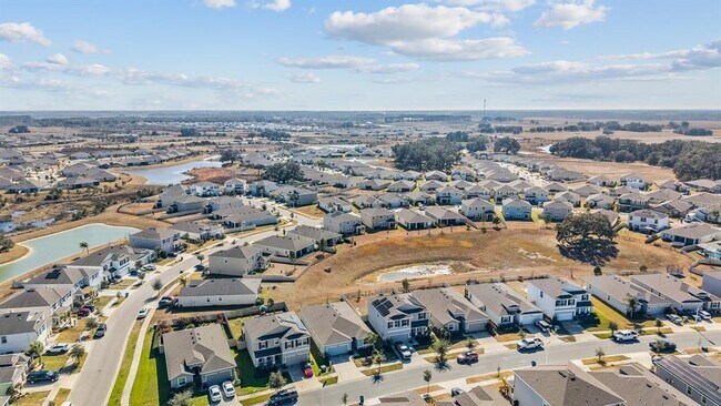 Building Photo - 10653 Tally Fawn Loop