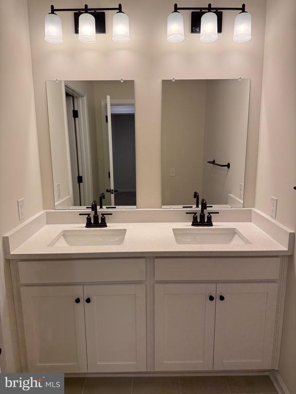 Building Photo - 344 Milton Stamp Dr