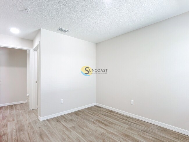 Building Photo - FIRST MONTH FREE!