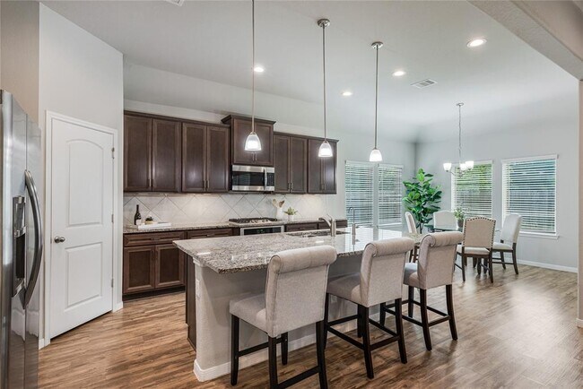 Building Photo - 30815 Berkshire Downs Dr