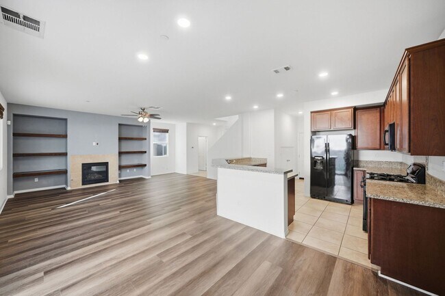 Building Photo - 3695 Bur Oak Rd