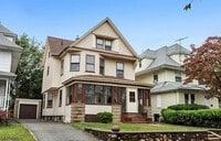 Building Photo - 4 Claremont Pl