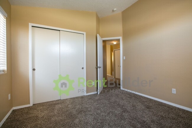 Building Photo - CALL US TODAY AT (505) 808-6467 TO SCHEDUL...