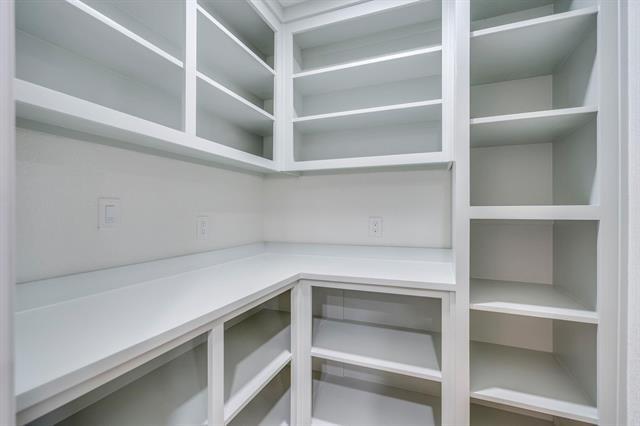 Building Photo - 6030 Blue Mist Ln