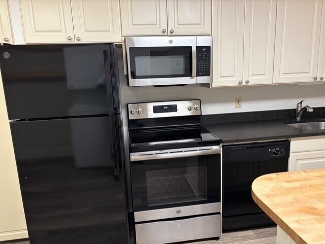 Building Photo - 361 Mills Ave