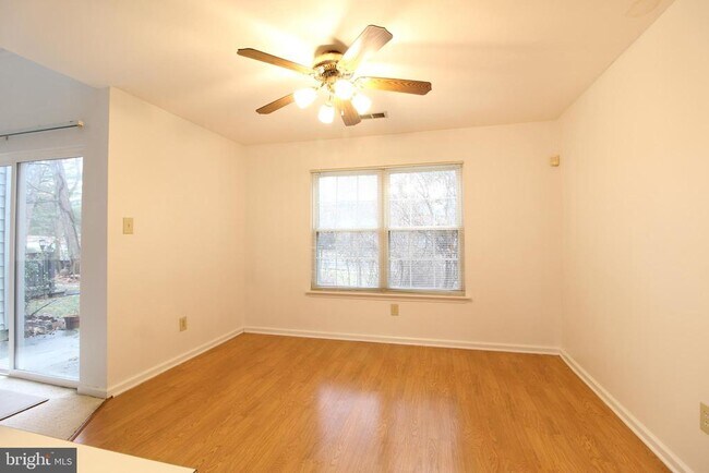 Building Photo - 30 Chicopee Dr