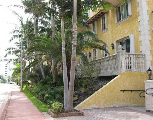 Building Photo - 8888 Collins Ave