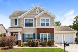 Building Photo - 100 Plumeria St