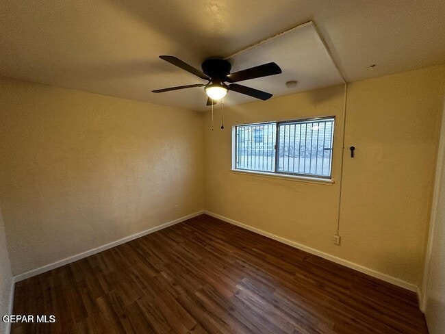 Building Photo - 7121 Alto Rey Ave
