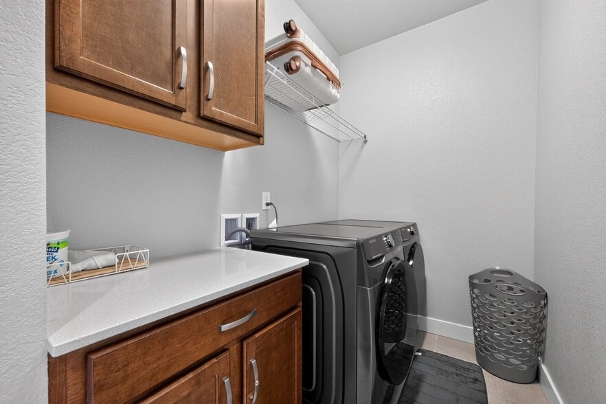 Building Photo - 4153 Trapper Lake Dr