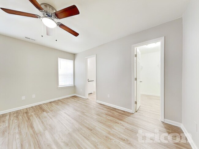 Building Photo - 5020 Osage Cir