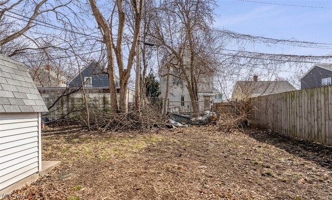 Building Photo - 1923 W 77th St