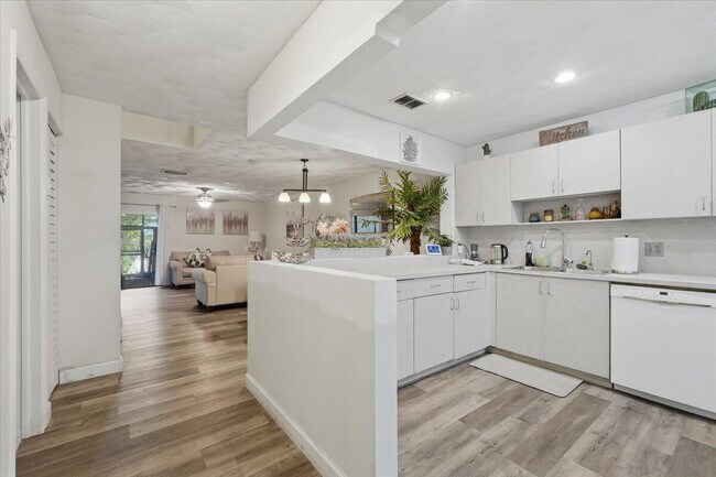 Building Photo - 9240 NW 14th St