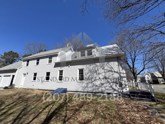 Building Photo - Spacious Updated 4BR/3BA Home | Garage, W/D, Pet-Friendly – $2,700