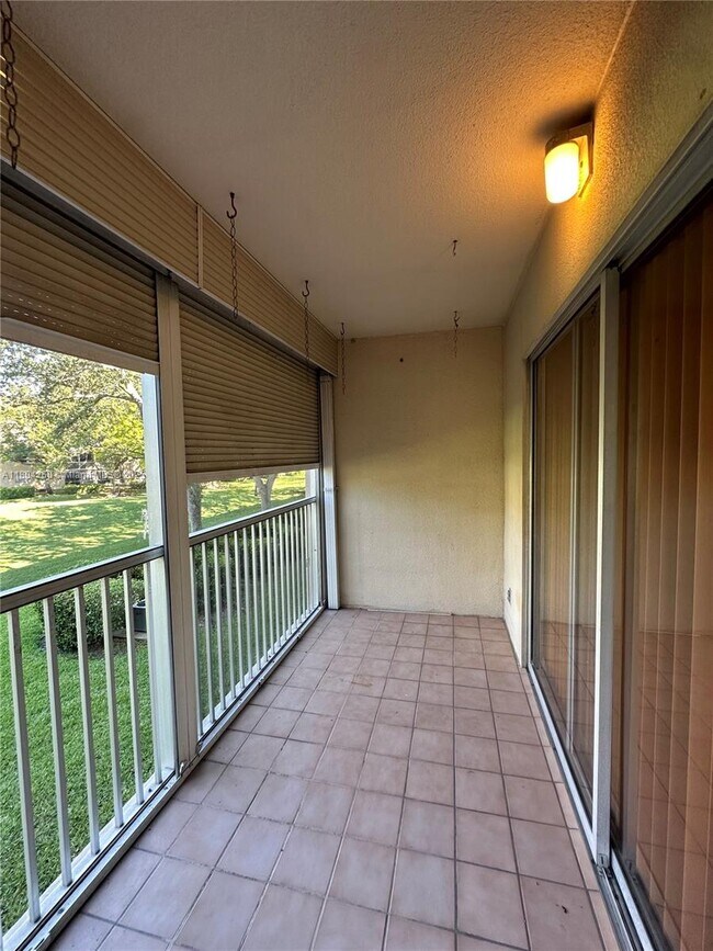Building Photo - 1300 SW 124th Terrace