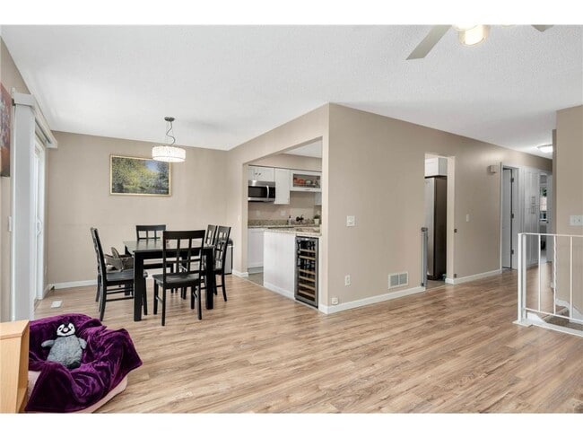 Building Photo - 7300 Stewart Dr