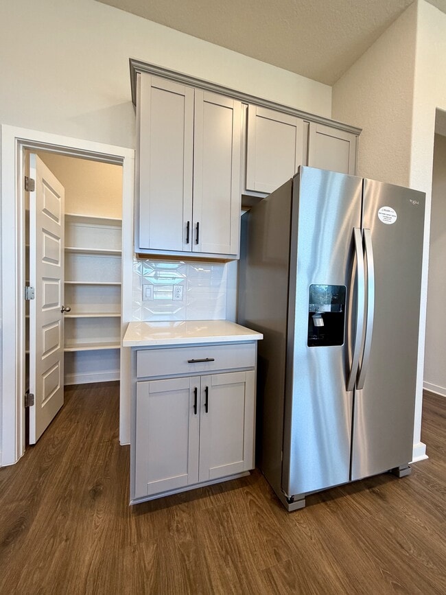 Building Photo - 14427 Inspiration Pt