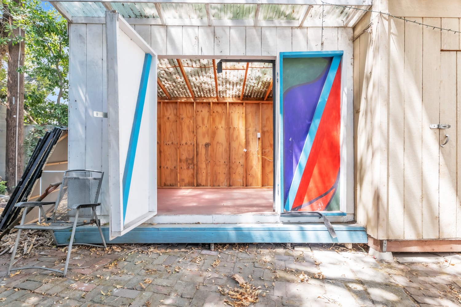 Building Photo - 419 N Van Ness Ave