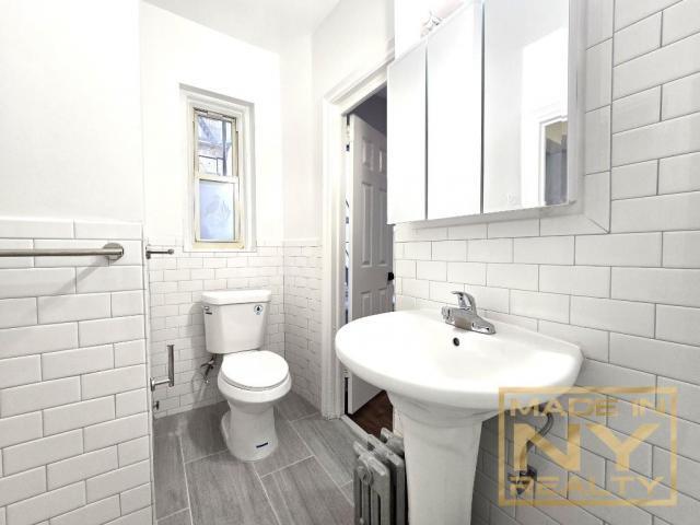 Building Photo - 1 bedroom in Belle Harbor NY 11694