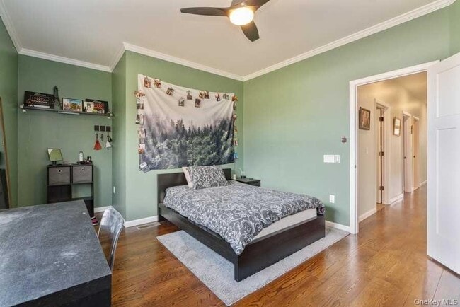 Building Photo - 861 Lattintown Rd