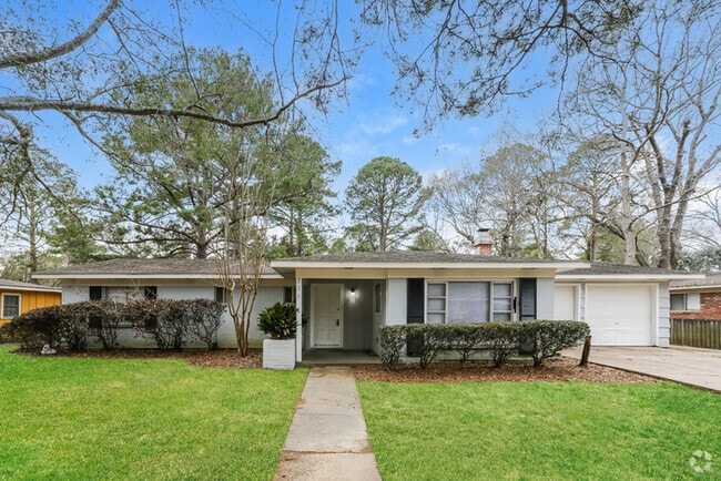 Building Photo - 227 Valley Vista Dr