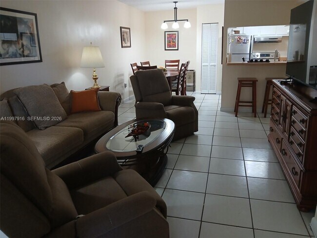 Building Photo - 15659 SW 73rd Cir Terrace