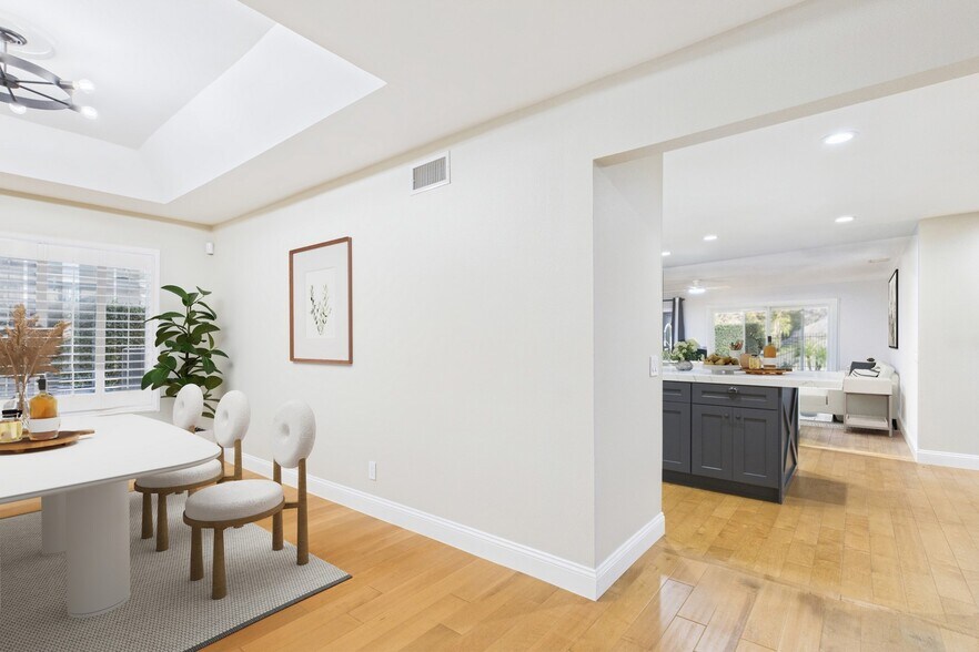 Building Photo - 29650 Kimberly Dr