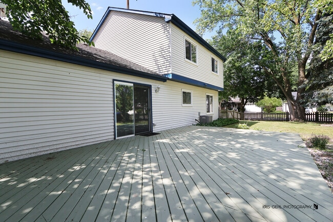 Building Photo - 50 S Windsor Pl