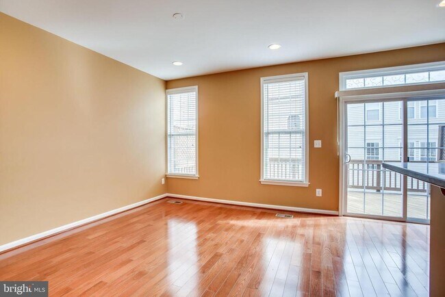 Building Photo - 22050 Dilworth Square